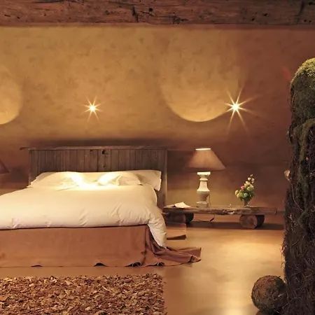 La Chamboise Bed & Breakfast 3*